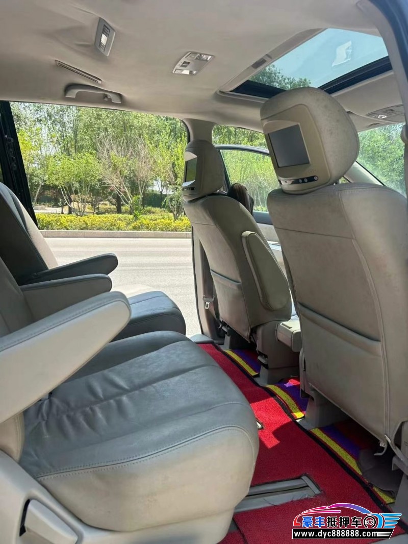 13年马自达马自达8轿车抵押车出售