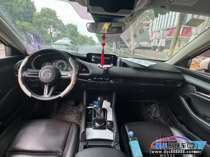 21年马自达昂克赛拉轿车抵押车出售