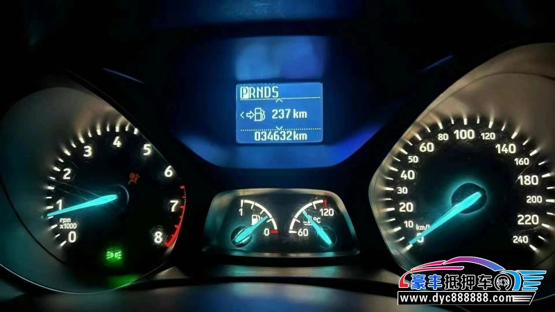 16年福特福克斯轿车抵押车出售