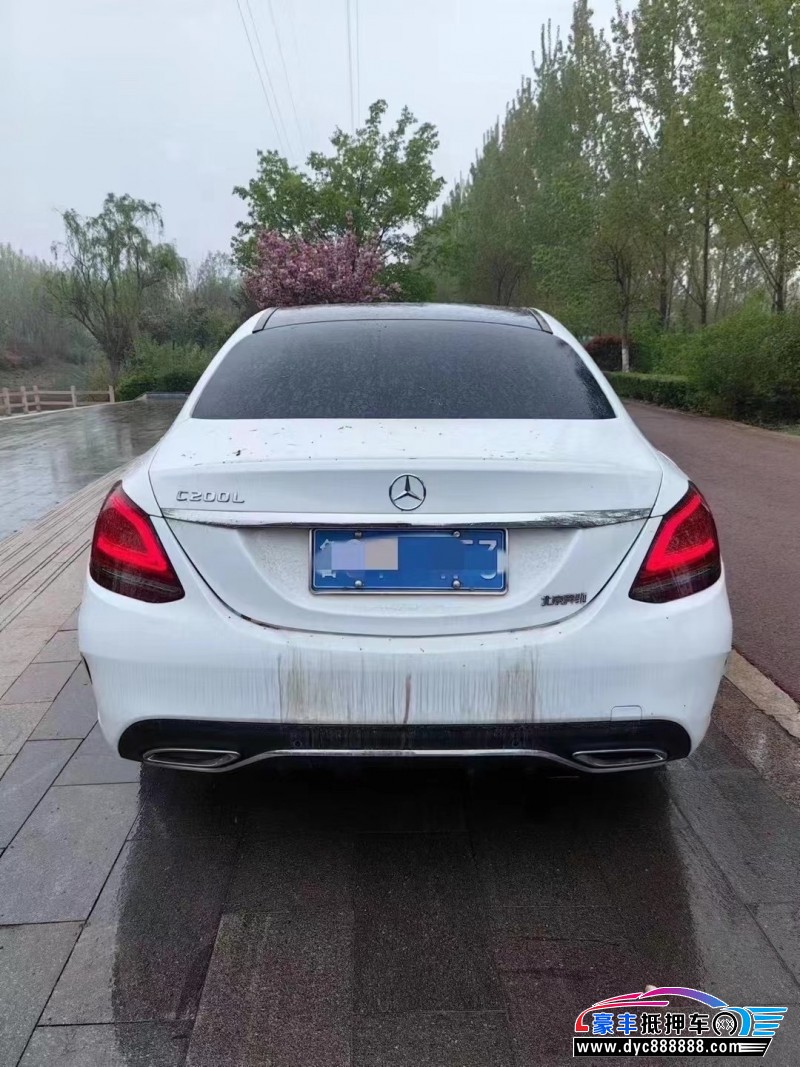 21年奔驰C轿车抵押车出售