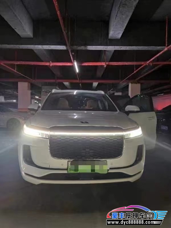 22年理想ONE轿车抵押车出售