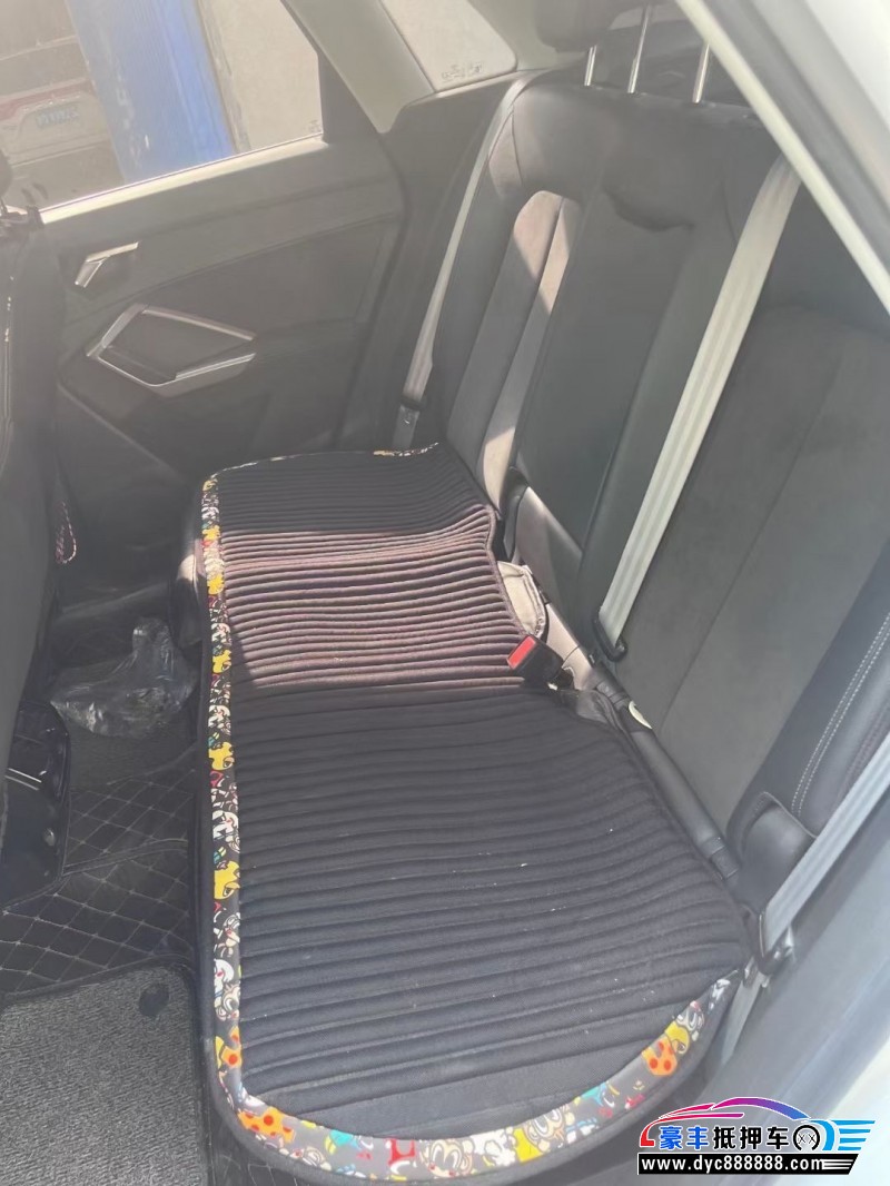 20年奥迪Q3轿车抵押车出售