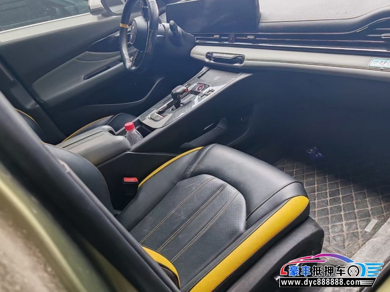 22年传祺影豹轿车抵押车出售