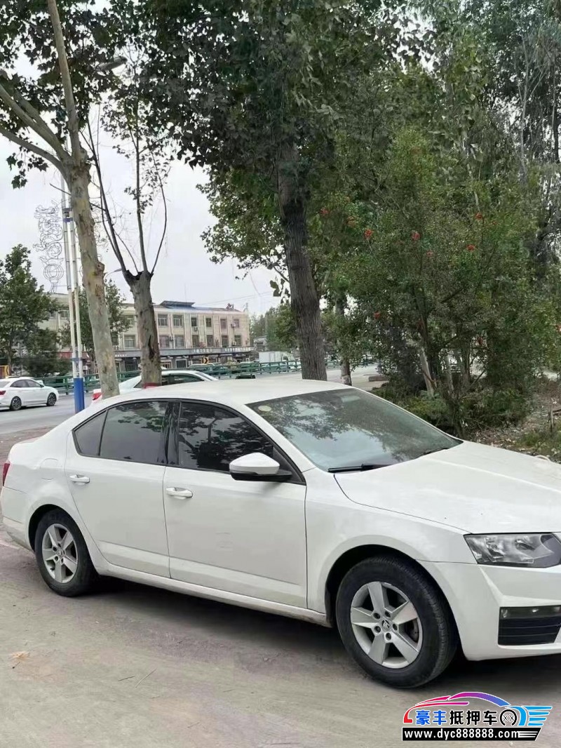 18年斯柯达明锐轿车抵押车出售