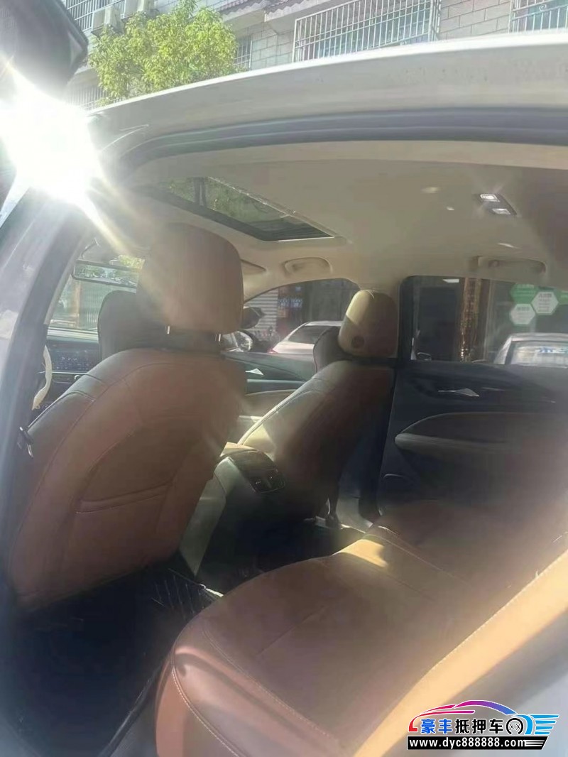 23年别克君威轿车抵押车出售