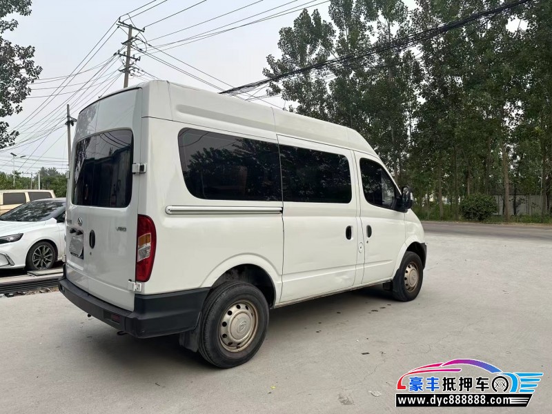 20年上汽大通V80轿车抵押车出售