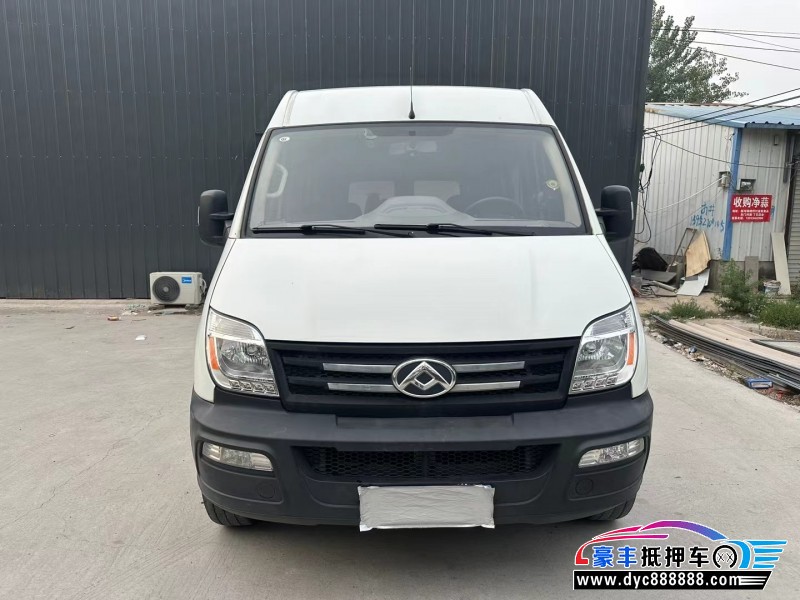 20年上汽大通V80轿车抵押车出售