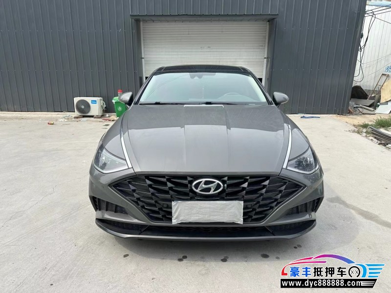 21年现代索纳塔轿车抵押车出售