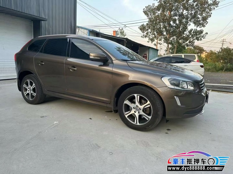 14年沃尔沃XC60轿车抵押车出售
