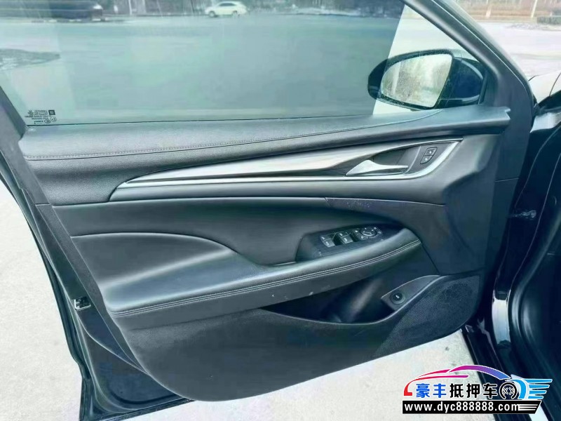 19年别克君越轿车抵押车出售