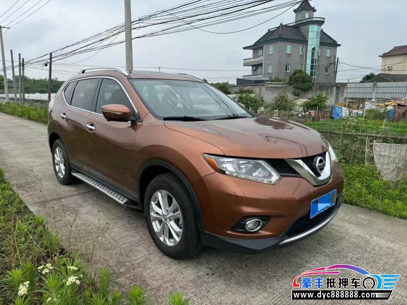 15年日产奇骏SUV抵押车出售