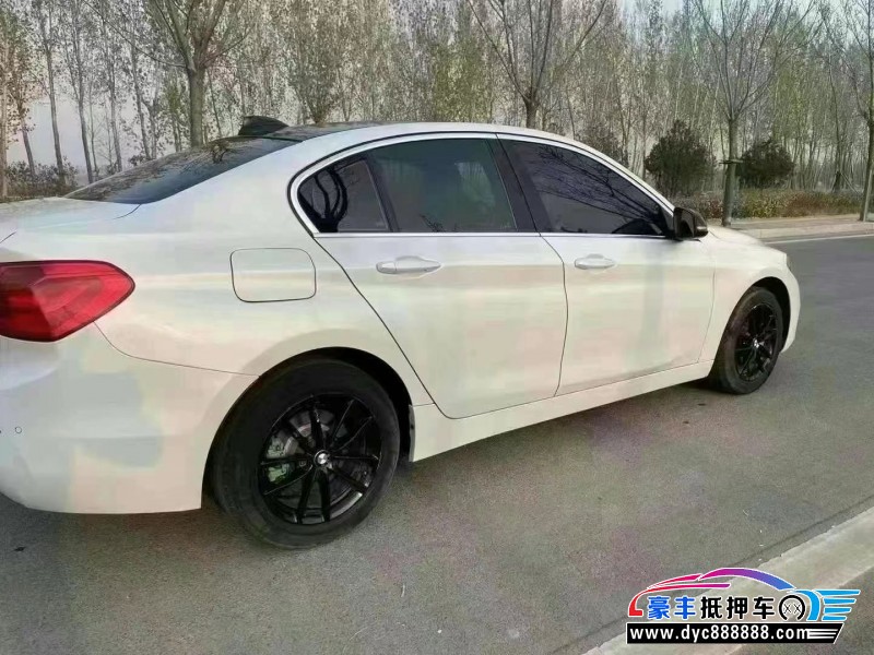 19年宝马1系轿车抵押车出售