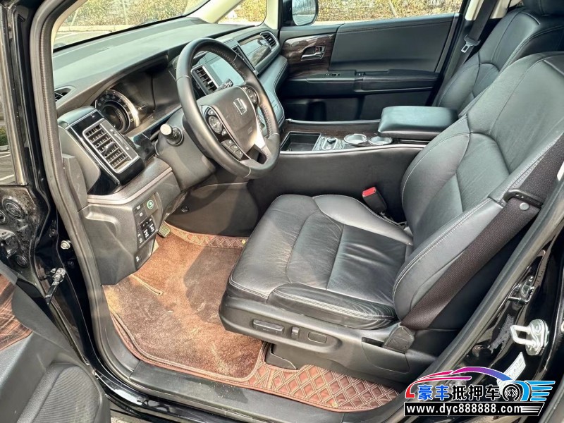 19年本田艾力绅MPV抵押车出售