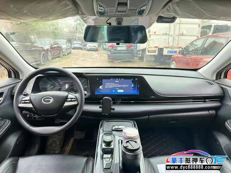 22年埃安魅S580轿车抵押车出售