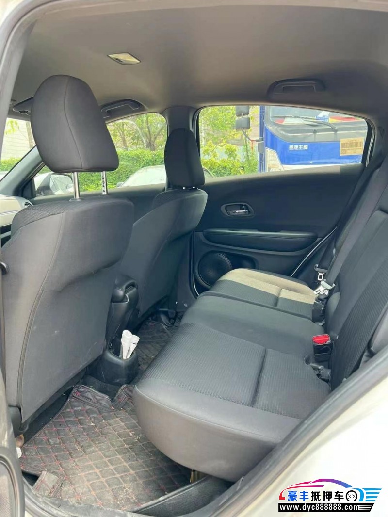 21年本田XRV轿车抵押车出售