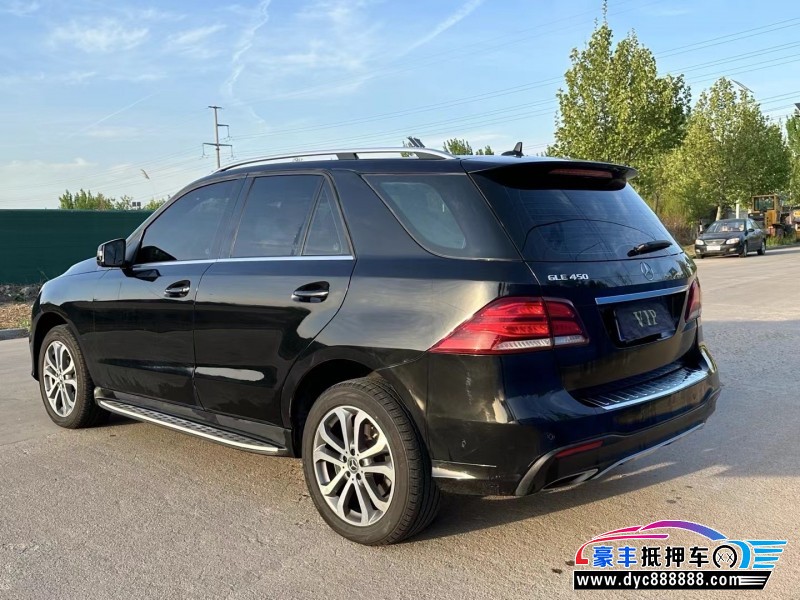 19年奔驰GLE轿车抵押车出售