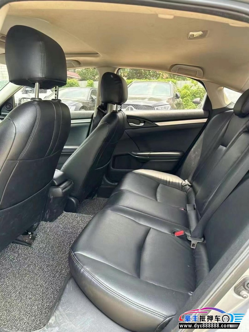 18年本田思域轿车抵押车出售