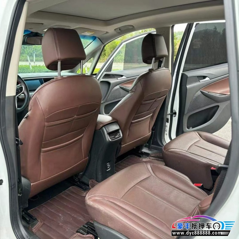 20年别克别克GL6轿车抵押车出售