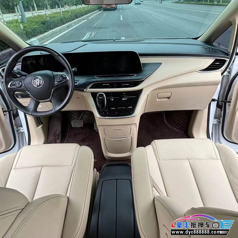 22年别克GL8轿车抵押车出售