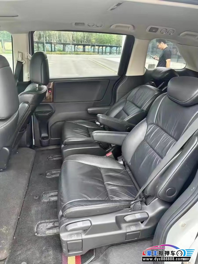 16年本田奥德赛轿车抵押车出售