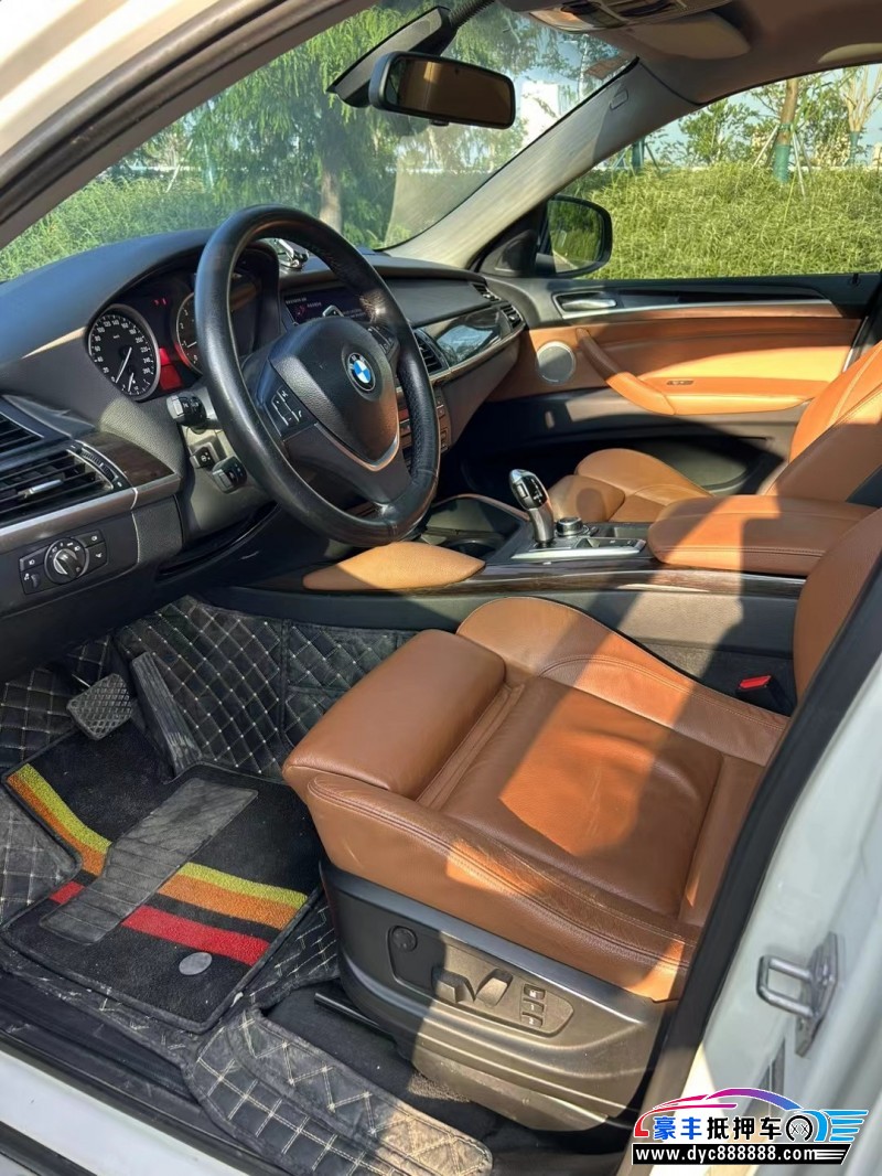 13年宝马X6轿车抵押车出售