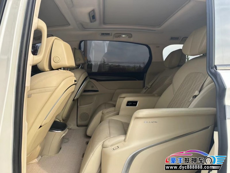 22年别克GL8MPV抵押车出售