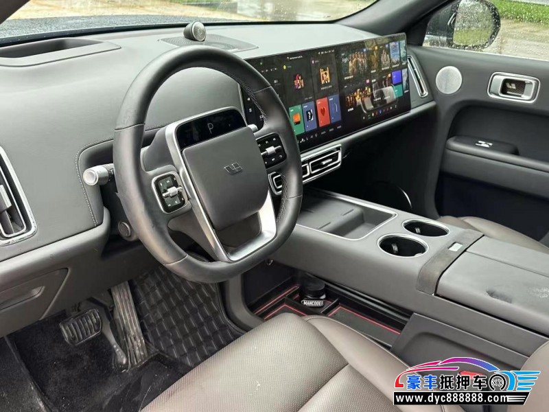 22年理想L9轿车抵押车出售