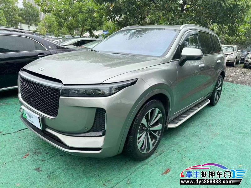 21年理想ONE轿车抵押车出售