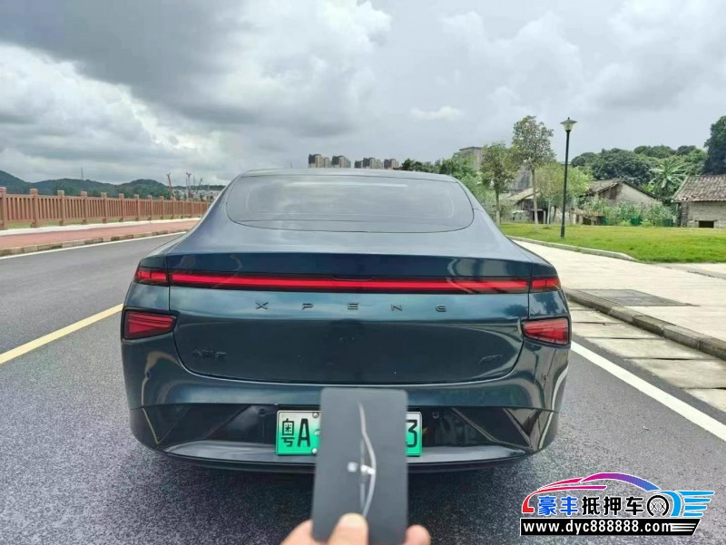 21年小鹏汽车P7轿车抵押车出售