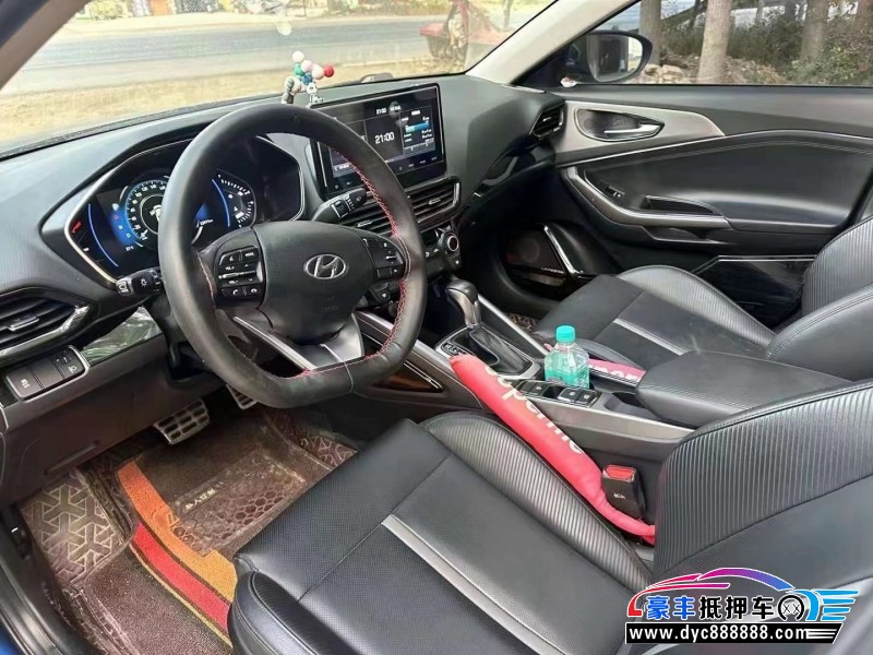 20年现代菲斯塔轿车抵押车出售