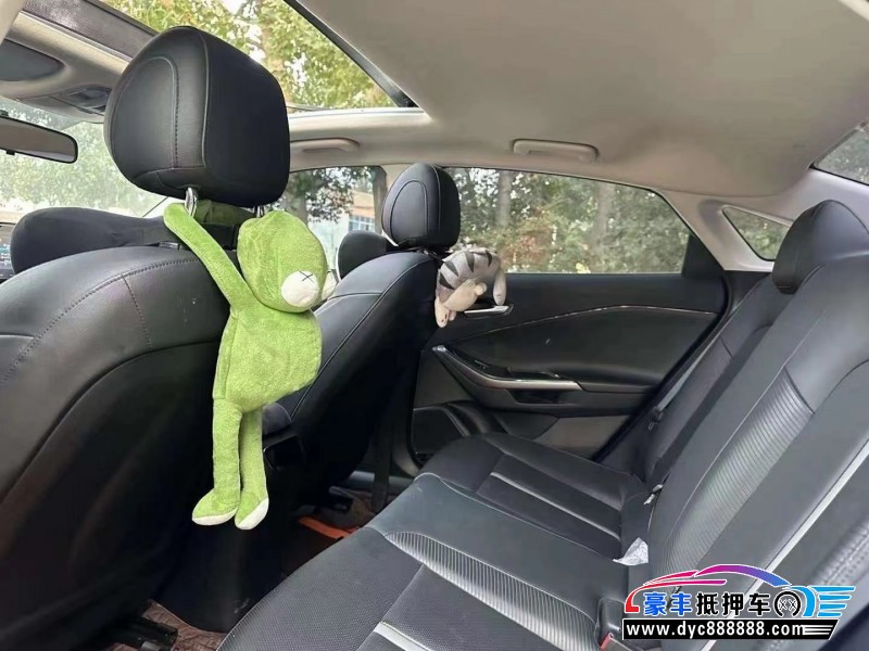 20年现代菲斯塔轿车抵押车出售