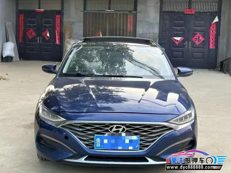 20年现代菲斯塔轿车抵押车出售