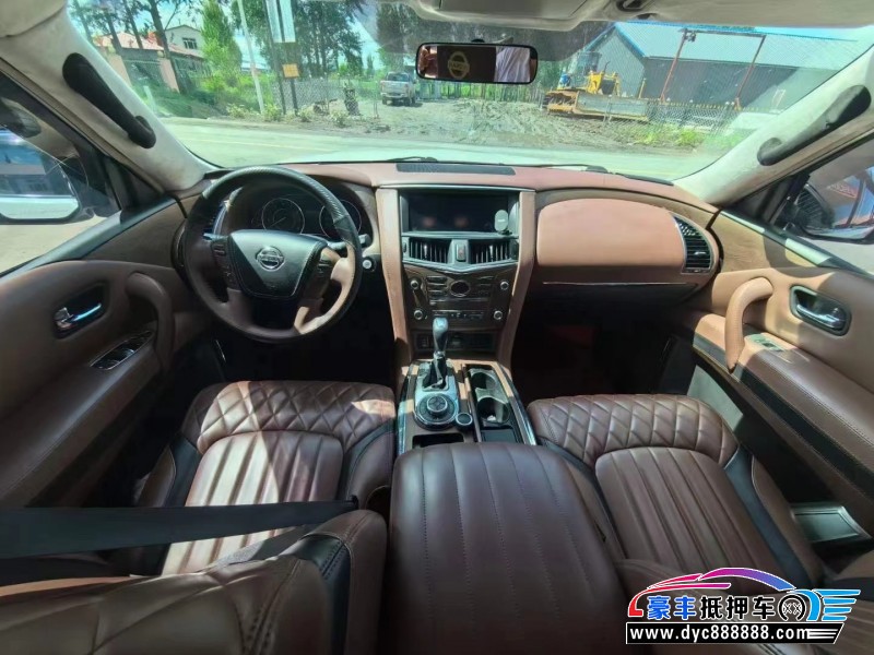 20年日产途乐轿车抵押车出售