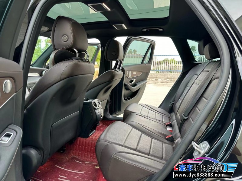 21年奔驰GLCSUV抵押车出售