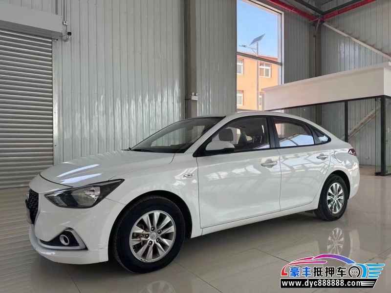 18年现代悦动轿车抵押车出售