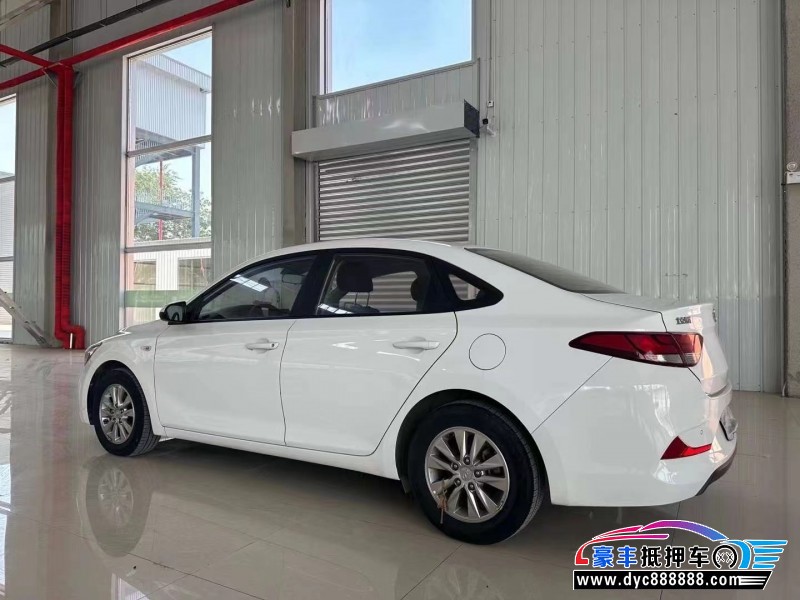 18年现代悦动轿车抵押车出售