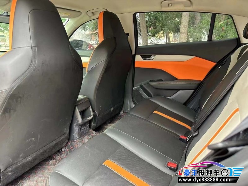 23年东风风神奕炫轿车抵押车出售