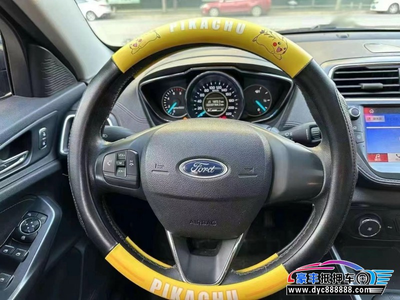 19年福特福睿斯轿车抵押车出售