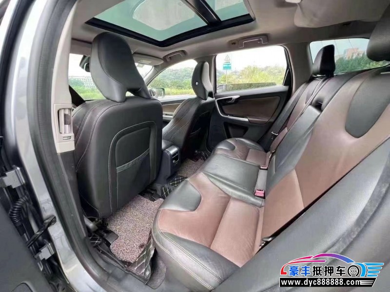 16年沃尔沃XC60轿车抵押车出售
