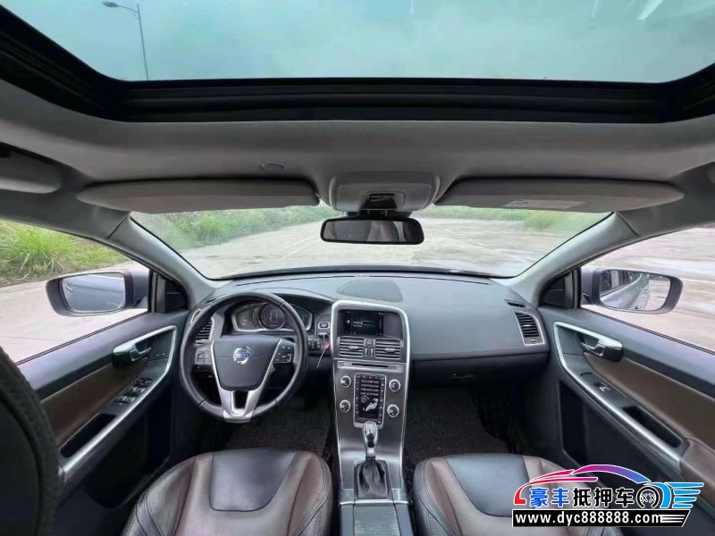 16年沃尔沃XC60轿车抵押车出售