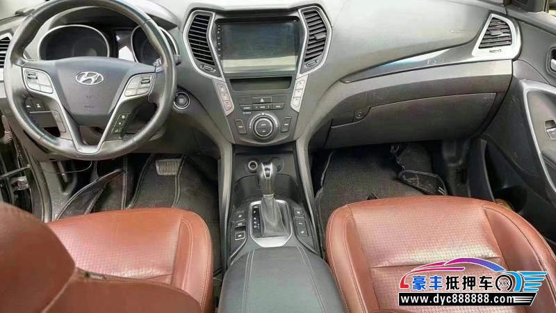 14年现代圣达菲轿车抵押车出售