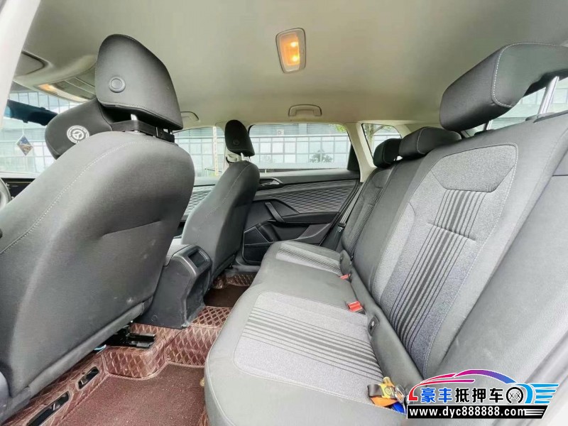 22年大众途岳轿车抵押车出售