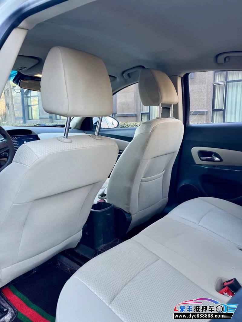 16年雪佛兰科鲁兹轿车抵押车出售