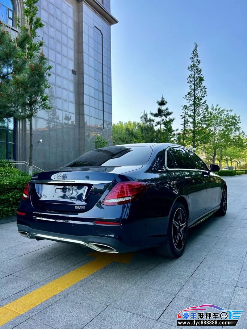 20年奔驰E轿车抵押车出售