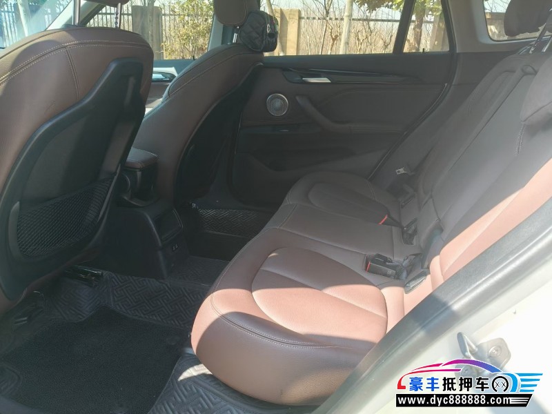 22年宝马X1轿车抵押车出售