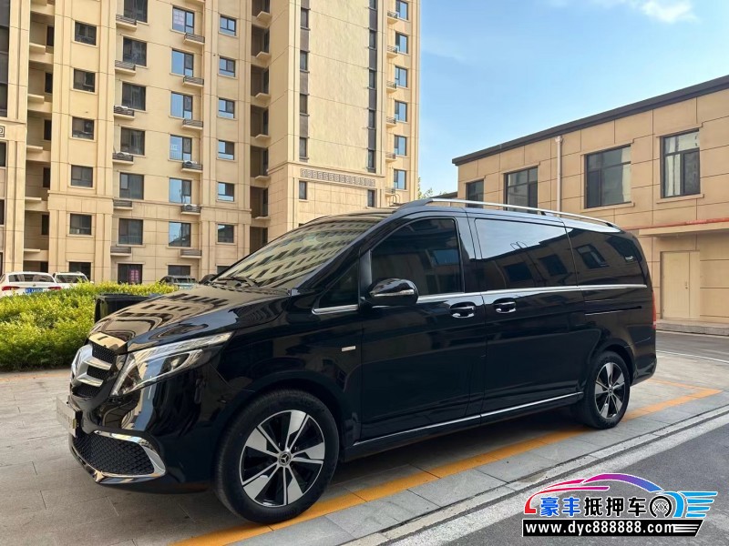 22年奔驰V轿车抵押车出售