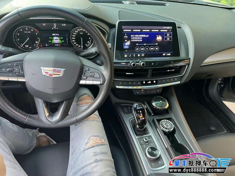 21年凯迪拉克CT5轿车抵押车出售