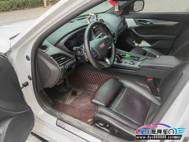 21年凯迪拉克CT5轿车抵押车出售