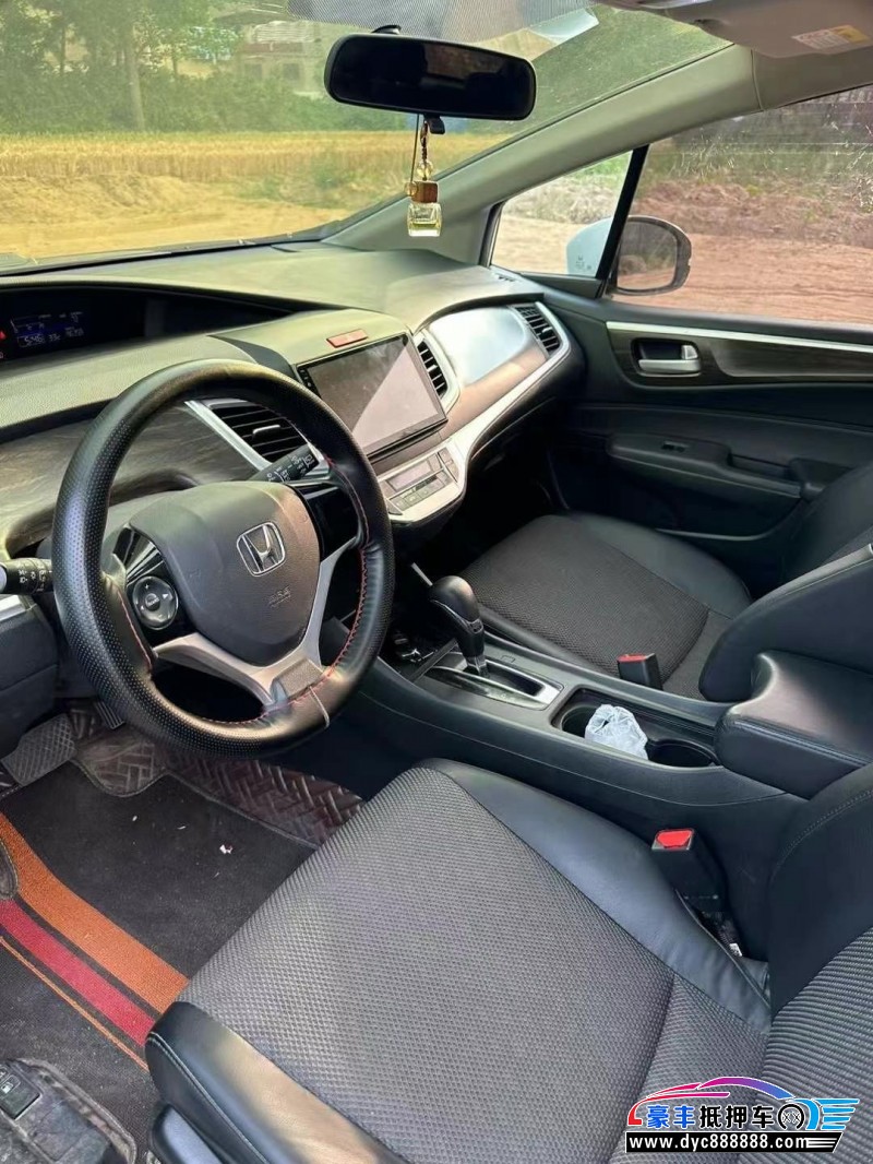 18年本田奥德赛轿车抵押车出售