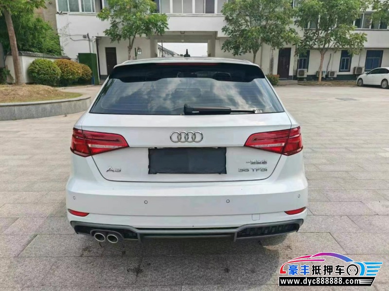 21年奥迪A3轿车抵押车出售